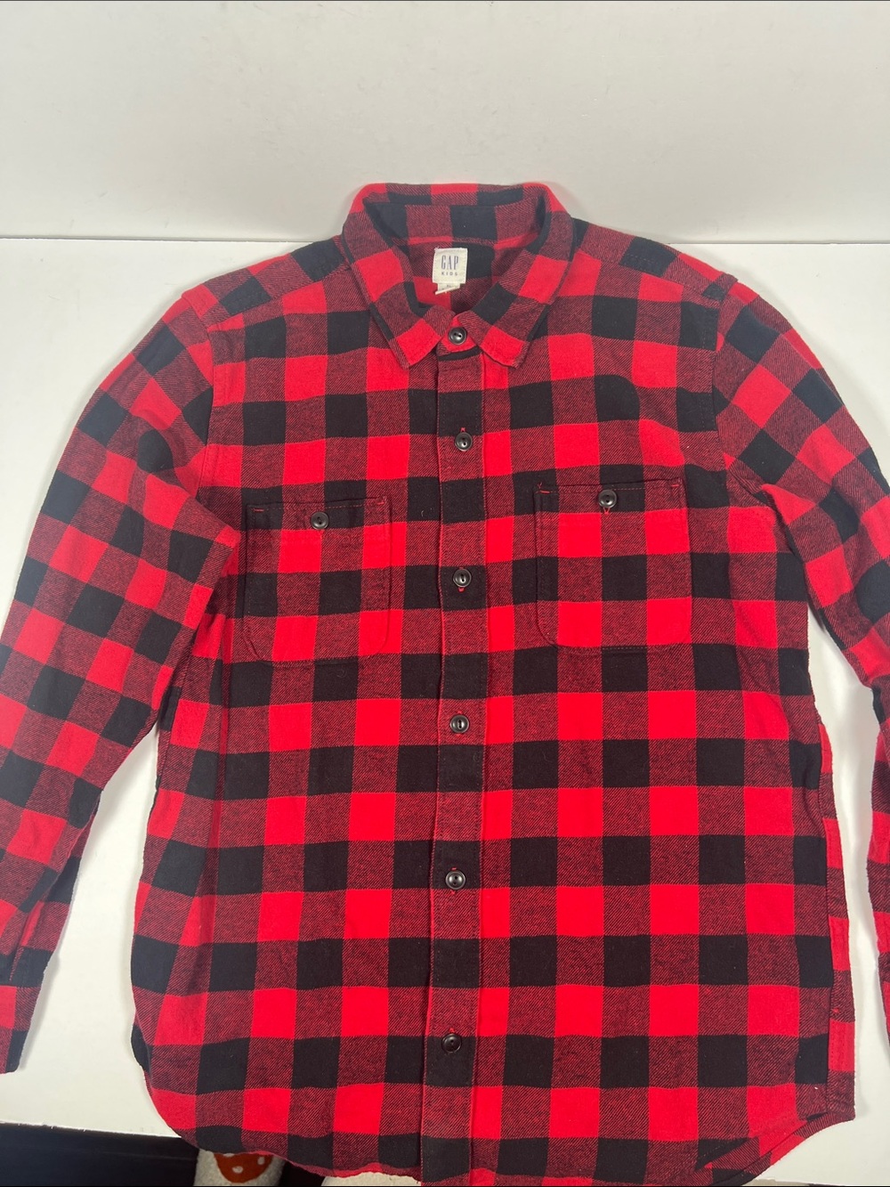 GAP Men’s Red and Black Plaid Button-Down Flannel Shirt